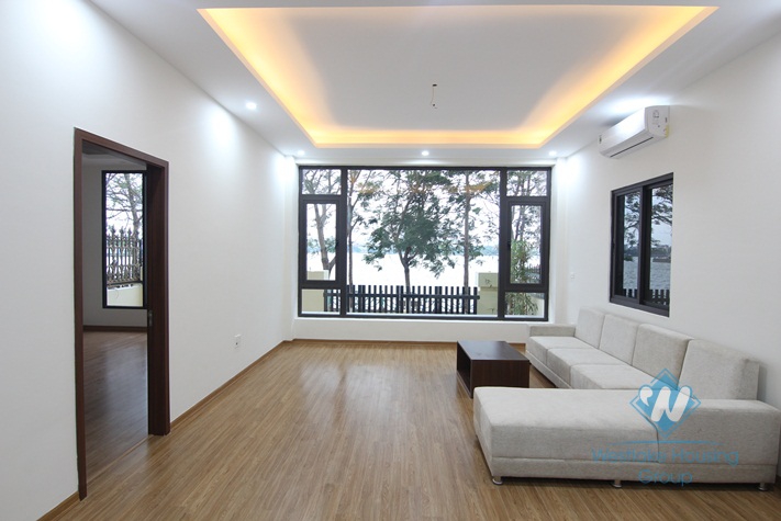 105 sqm office for rent in Tay Ho, Hanoi.